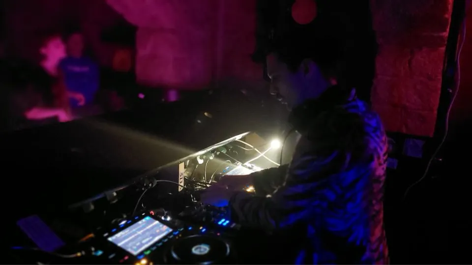 DJ André