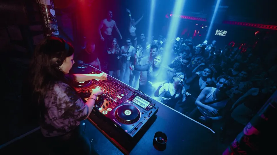 DJ Mihaela
