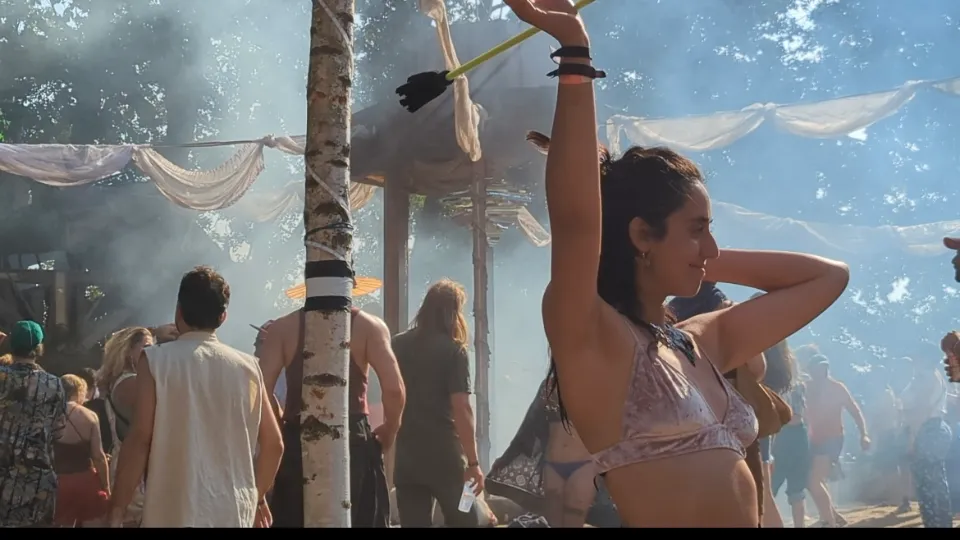 DJ Fernanda - Bild 3