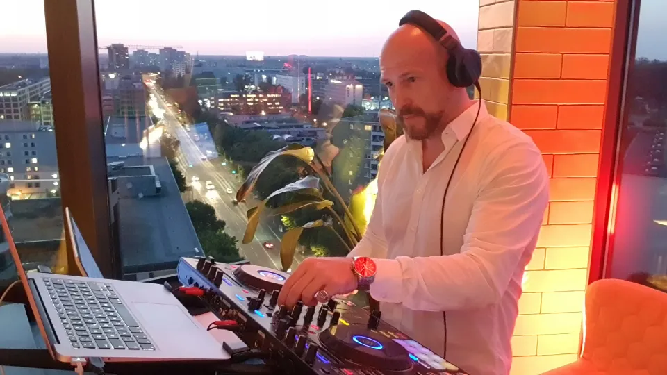 DJ Maurice - Bild 2