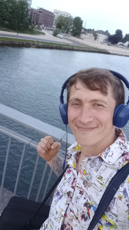 DJ Liviu - Bild 2