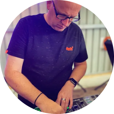 DJ Lars