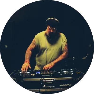DJ Thomas
