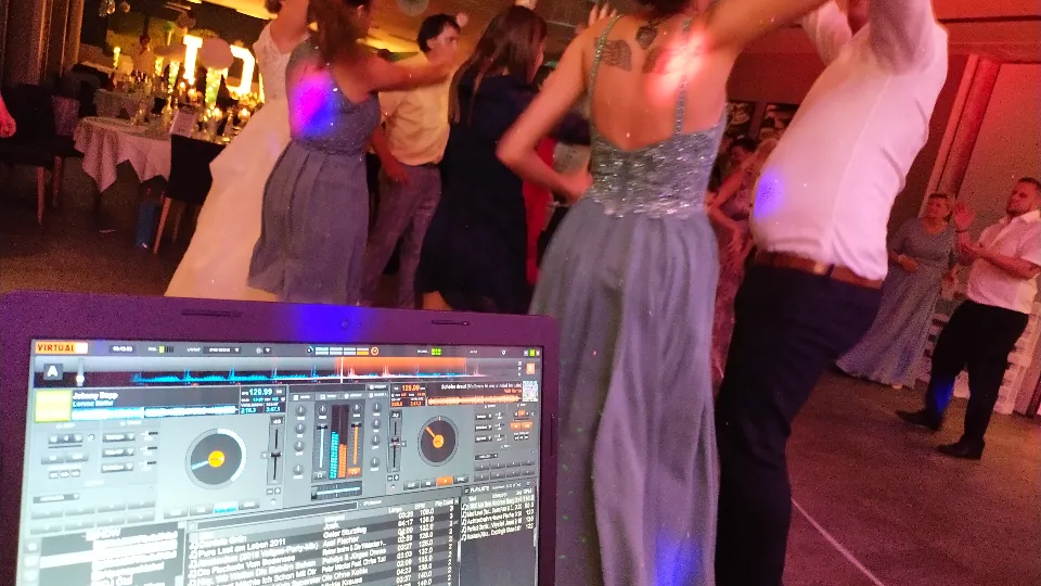 DJ André - Bild 2