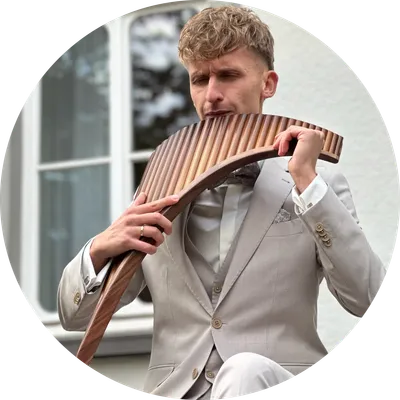 Elias