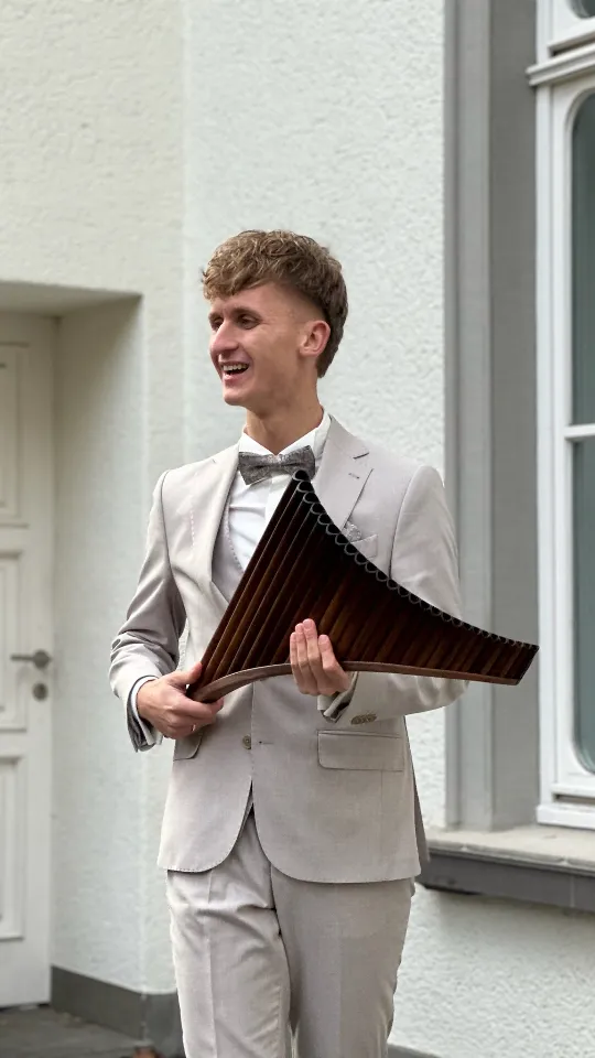 Elias - Bild 2