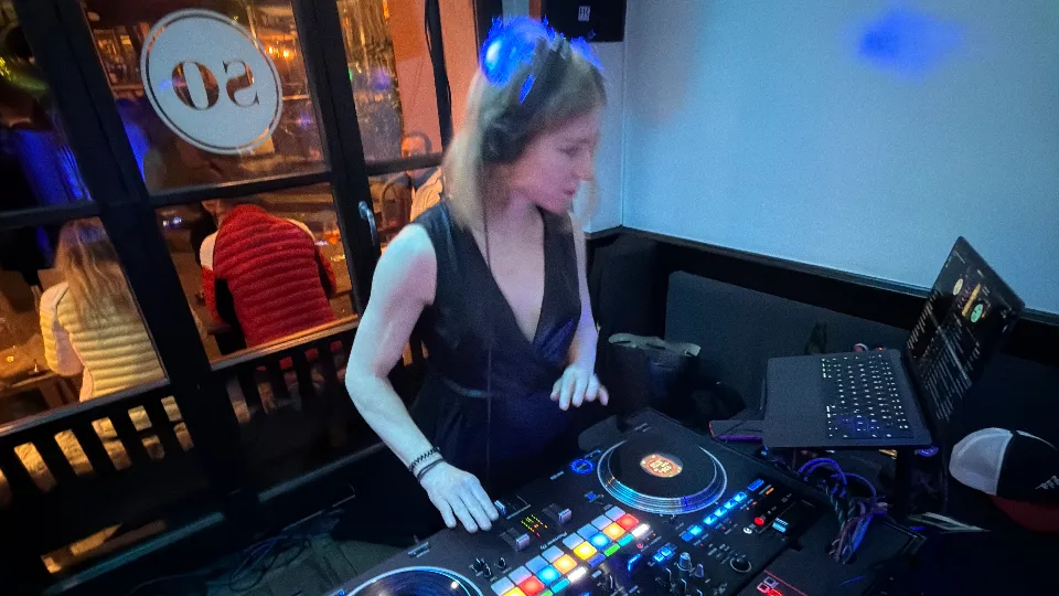 DJ Yvonne