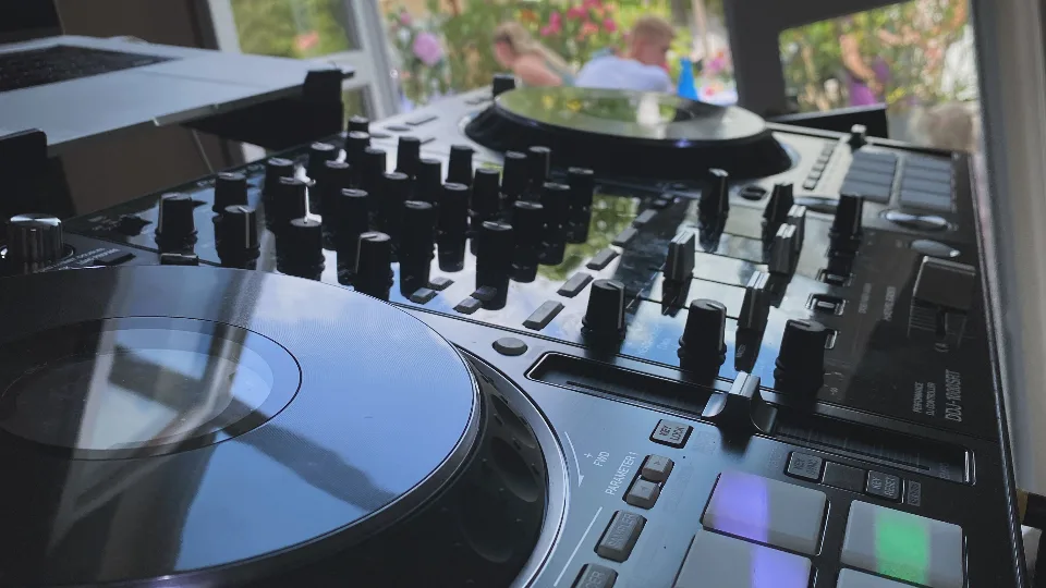 DJ Denis - Bild 3